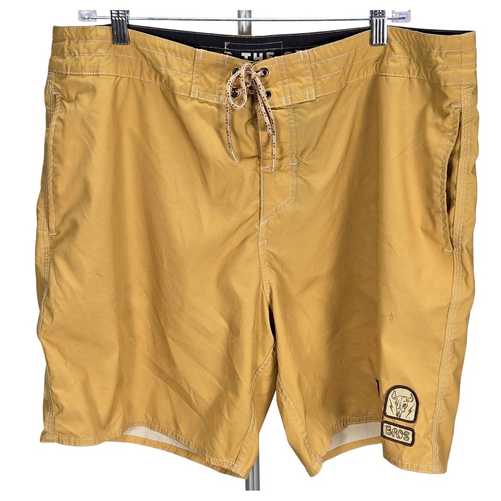 Men's Howler Brothers Size 38‎ Cerveza Pacifico Board Shorts Yellow Swim Trunks